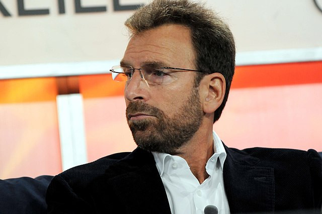 Edgar Bronfman Jr. Drops Paramount Bid, Clearing Way for Skydance Merger