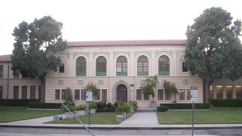 17 Middle School Students Hospitalized After Ingesting Drug-Laced Gummy Bears in Los Angeles