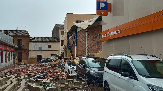  Devastating Floods Kill Nearly 100 in Spain’s Valencia, Thousands Stranded as Emergency Crews Search for Survivors