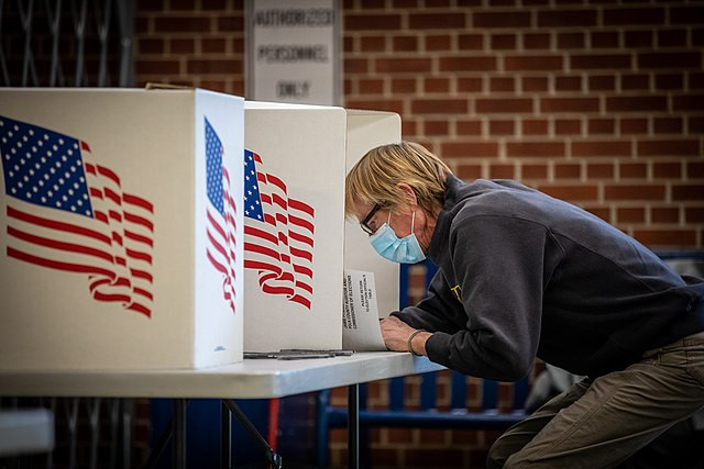 Judge Rules Iowa Can Challenge Voter Registrations Amid Naturalized Citizen Concerns