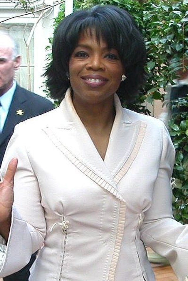 Oprah Winfrey Denies Receiving $1 Million for Kamala Harris Endorsement Amid Reports of High-Cost Podcast Set