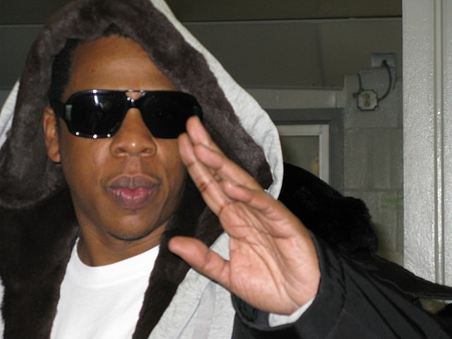 Jay-Z Accused of Raping 13-Year-Old at 2000 VMAs After-Party Alongside Sean ‘Diddy’ Combs; Rapper Responds