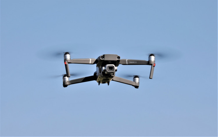 Mysterious Drones Shut Down New York Airport as Governors Call for Federal Action