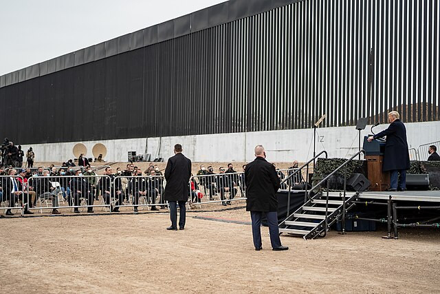Texas AG Seeks to Halt Federal Border Wall Auctions 
