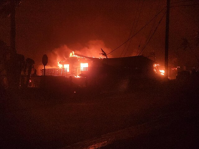 Extreme Fire Danger in Los Angeles: Thousands Evacuated, Crews Battle Blazes Amid High Winds and Extreme Conditions
