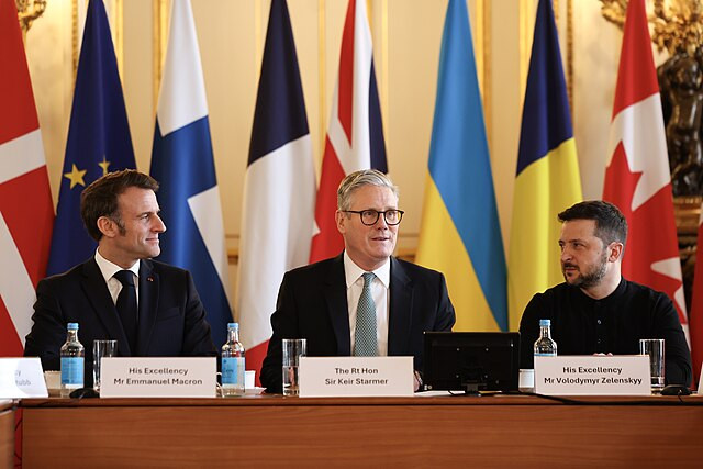 European Leaders Rally Behind Zelensky as U.S. Signals Doubts About Ukrainian Leadership