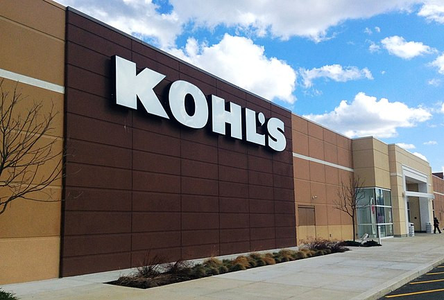 Kohl's Shares Tumble 17% as Retailer Forecasts Up to 7% Sales Drop in 2025