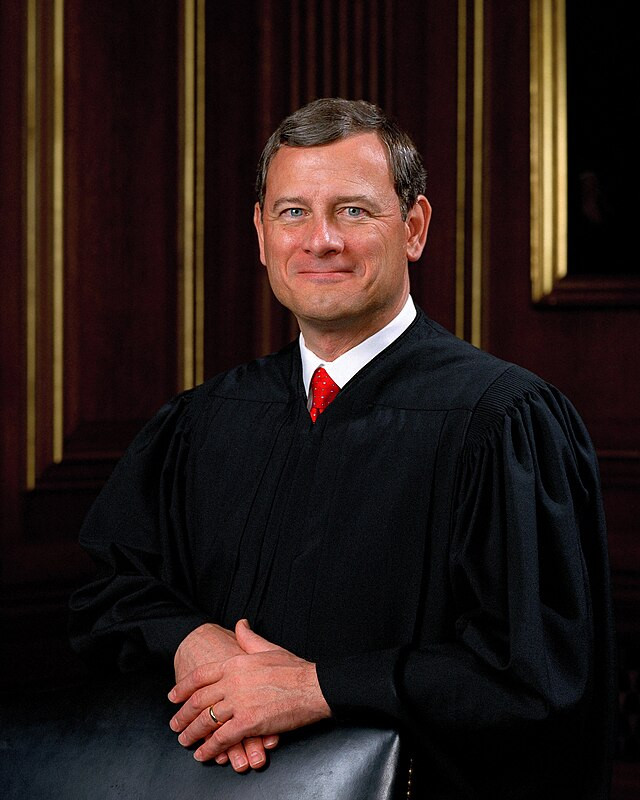 Chief Justice Roberts Rebukes Trump’s Call to Impeach Federal Judge in Venezuelan Deportation Case