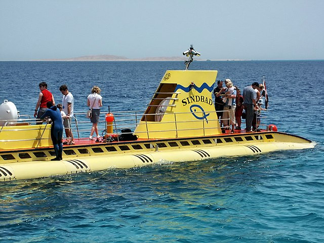 Tourist Submarine Sinks Off Egypt’s Red Sea Coast, Leaving at Least 6 Dead and 9 Injured