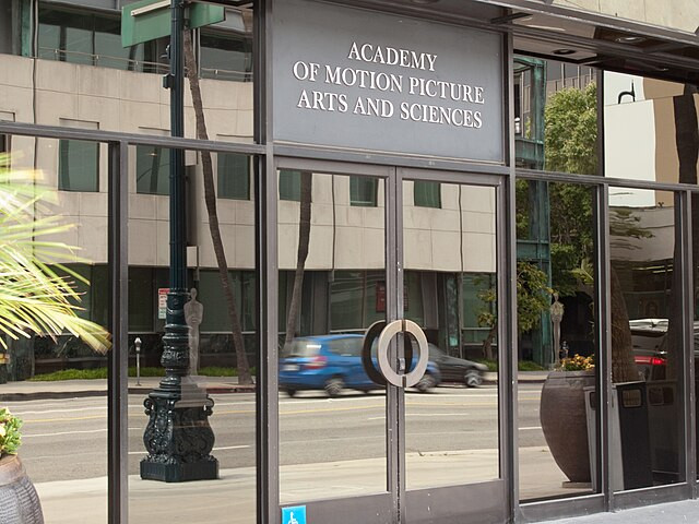 Academy Apologizes After Backlash Over Silence on Oscar Winner Hamdan Ballal’s Assault