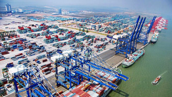 China Shipments to U.S. Collapse as Trump’s Tariffs Hit Supply Chains, Retailers Warn of Shortages