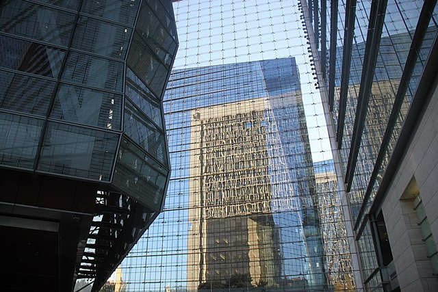 China’s CIC to Sell $1 Billion in U.S. Private Equity Stake