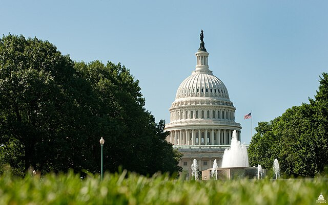 $4,000 'Bonus' for Seniors Replaces Trump’s Promise to Eliminate Social Security Taxes