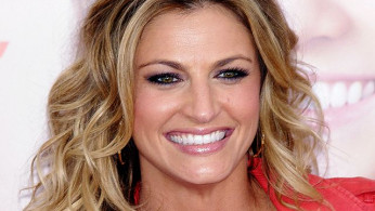 Erin Andrews Reveals Surrogate Miscarriage in Emotional Podcast: ‘This Really, Really Sucks'