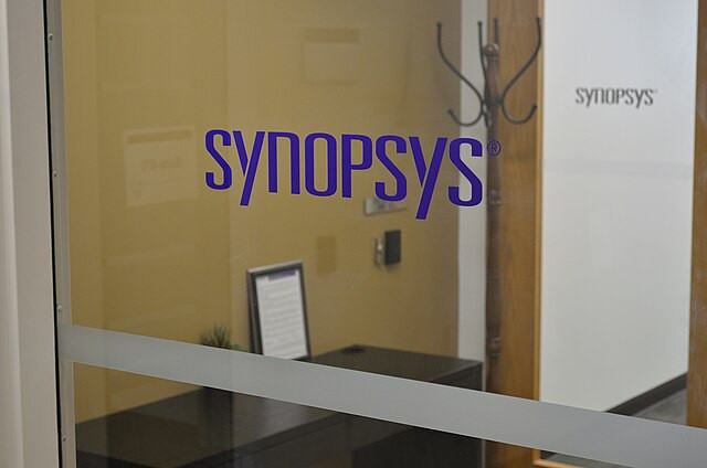Synopsys Halts China Sales as U.S. Export Crackdown Forces Immediate Freeze