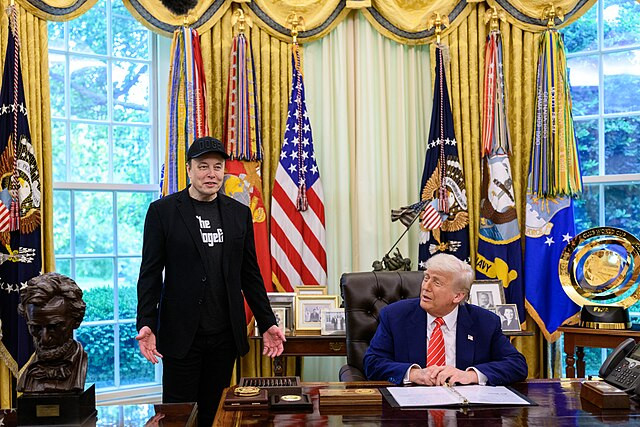 Musk Blasts Trump-Backed Budget Bill as 'Disgusting Abomination,' Warns of $2.5 Trillion Deficit Surge