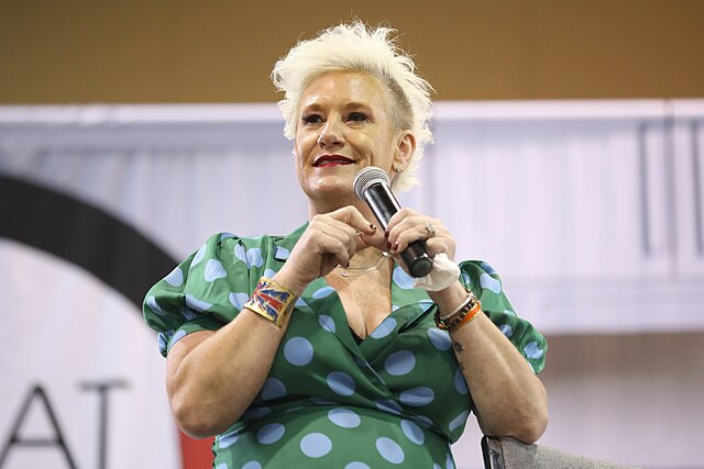 Food Network Star Anne Burrell Dies at 55 After Being Found Unresponsive in Brooklyn