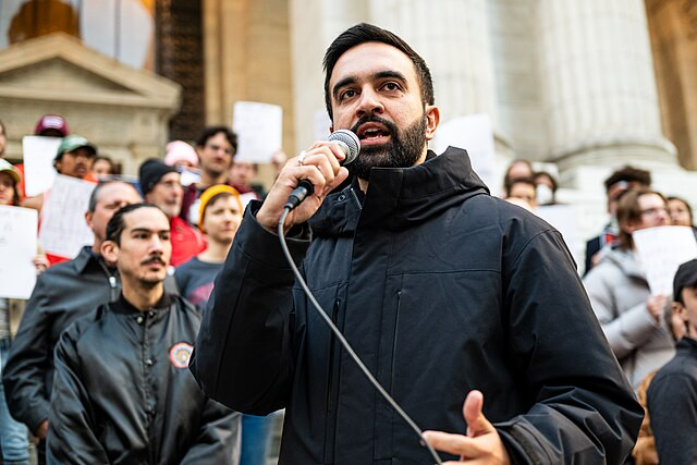 Mamdani Surges Ahead of Cuomo as NYC Mayoral Primary Exposes Deep Democratic Divide