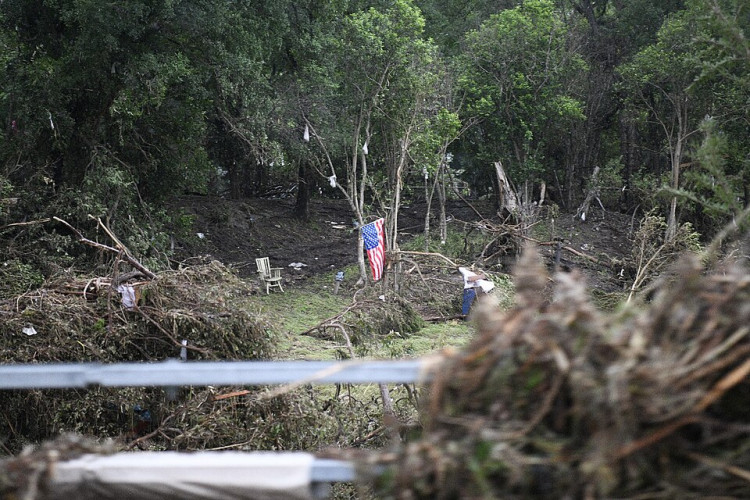 Texas Flooding Death Toll Surpasses 100 as Officials Face Scrutiny Over Canceled Warning System
