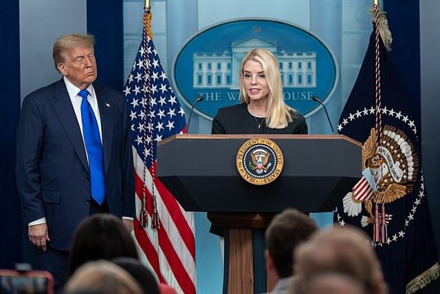 Trump DOJ Scrambles to Quash Talk of ‘Daylight’ With FBI on Epstein Suicide Memo