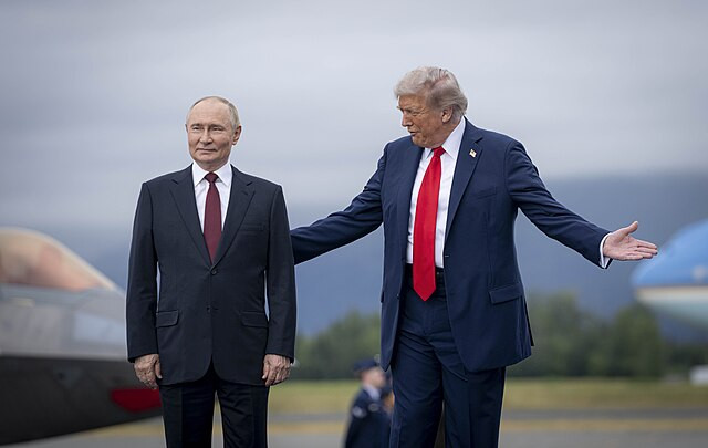 Putin Agrees to Explore U.S., EU Defense Guarantees for Ukraine as Trump Pushes Peace Deal