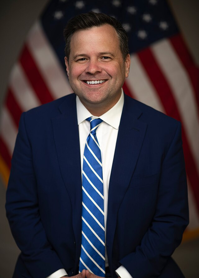 Trump Housing Regulator Accuses Fed Governor Lisa Cook of Mortgage Fraud, Escalating Political Clash