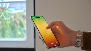 New Study Links Smartphone Use on the Toilet to Higher Hemorrhoid Risk