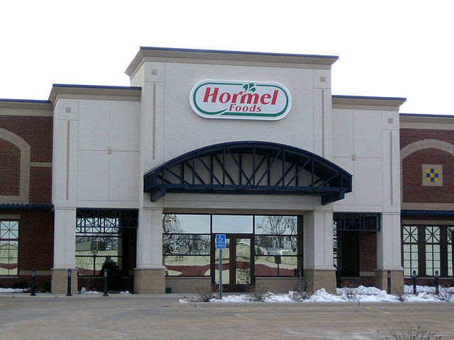 Hormel Recalls 4.9 Million Pounds of Chicken After Metal Fragments Found in Conveyor Belt Contamination