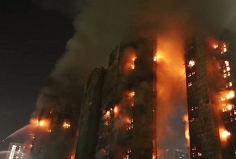 Hong Kong High-Rise Inferno Leaves 44 Dead, Nearly 300 Missing as Police Arrest Construction Executives