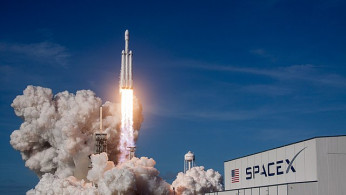 SpaceX Targets $25 Billion+ IPO, $1.5 Trillion Valuation as Starlink Drives 2026 Mega Listing