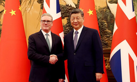 Starmer, Xi Seek Deeper UK-China Partnership as Trump Tariffs Disrupt Global Order