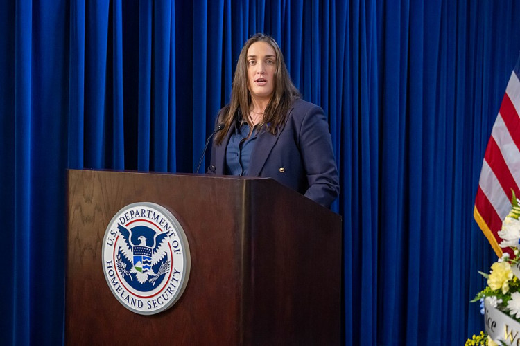 ICE Ex-Deputy Madison Sheahan Faces Allegations Weeks Before Ohio Primary, Denies Relationship Claims