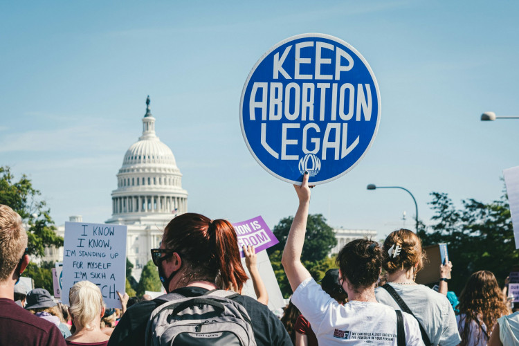 142,000 Women Crossed State Lines for Abortions in 2025 as Travel From Ban States Stretched to 11.3 Hours