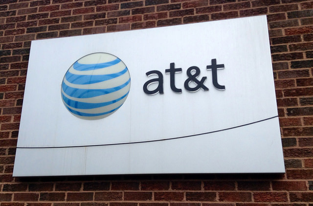 Mike Mozart Follow AT&T, Sign