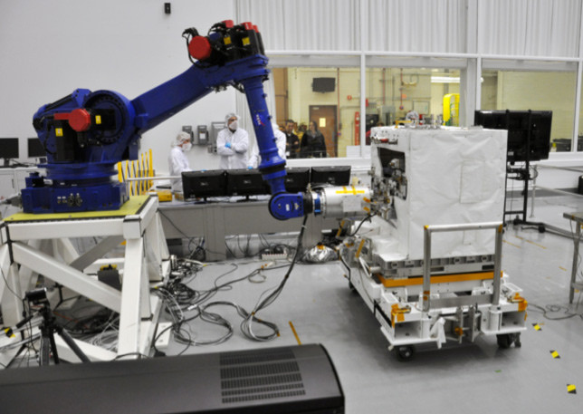 Robotics used in laboratories