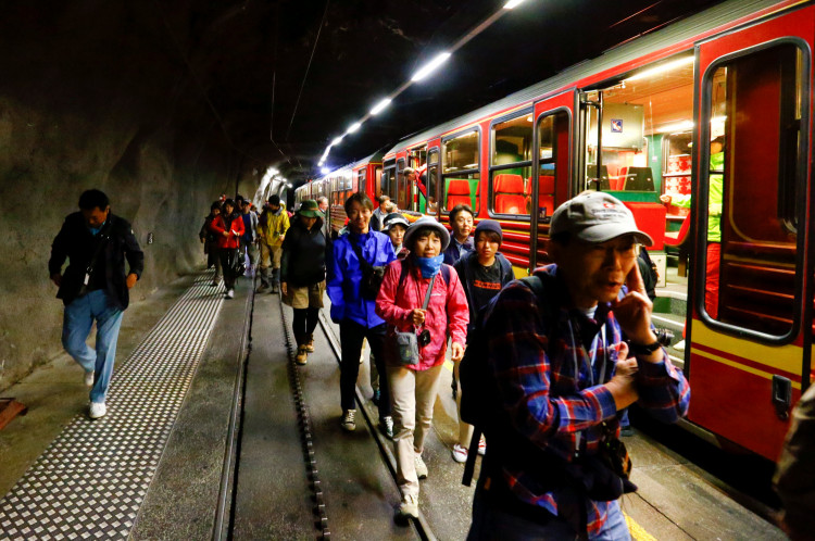 Local Ozone Pollution Troubles Hong Kong Residents