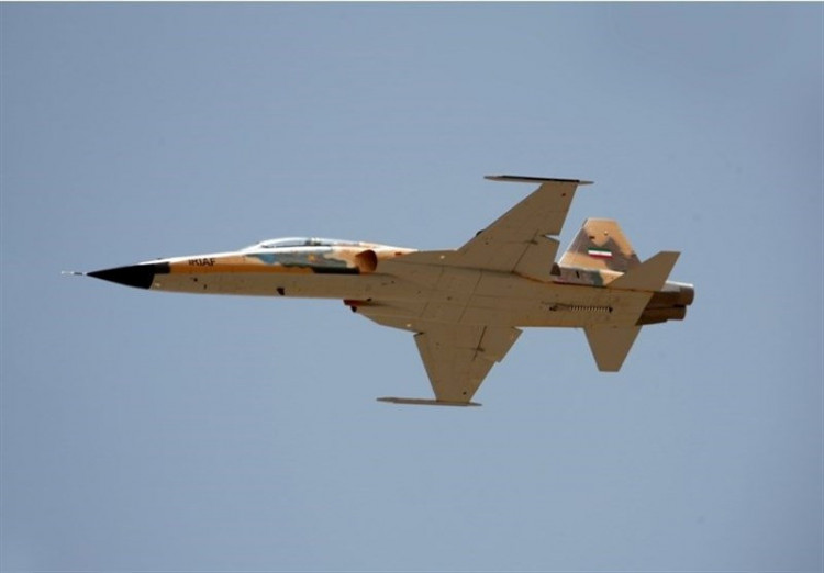 Iranian fighter jet