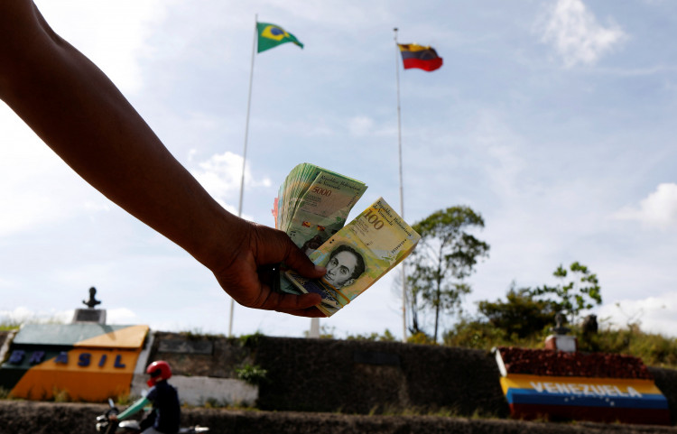 Venezuelan money 
