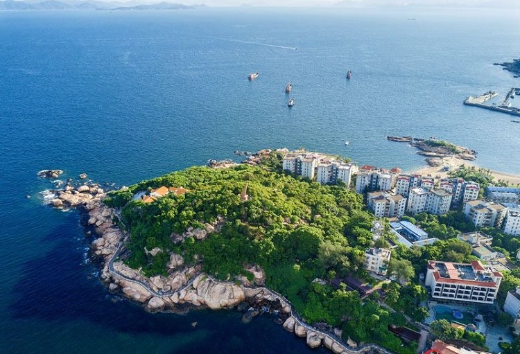 Hong Kong's Wailingding Offers An Island Escape Like No Other