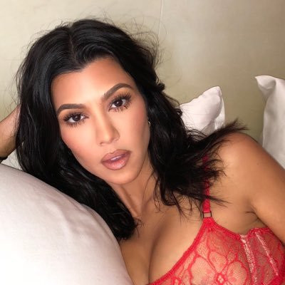 Kourtney Kardashian Jealous of Hailey Baldwin, Hollywood Star Jealous of Bieber’s Life