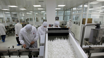 Pharmacists in Jordan-based Hikma Pharmaceuticals package generic versions of Ciprofloxacin hydrochloride 750 mg