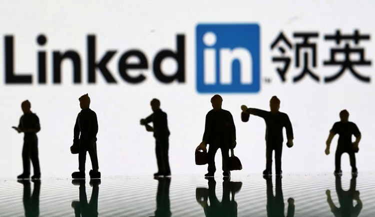 LinkedIn for spies