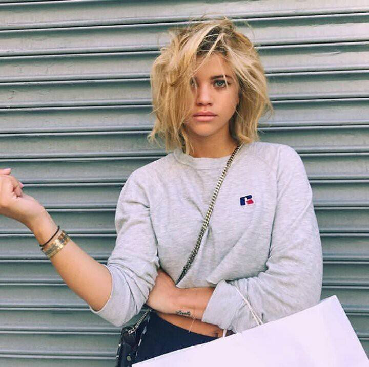  Sofia Richie And Scott Disick Not Breaking Up, Actress Not Threatened To Kourtney Kardashian