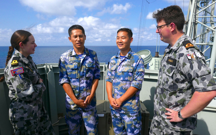 Chinese Navy, Australian Navy