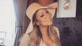 Mariah Carey Not Letting Fans Touch Her For More Than Five Seconds Not True