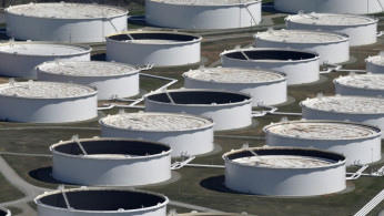  U.S. Crude oil storage tanks 