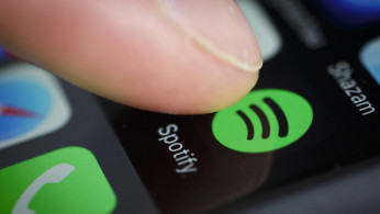 How to use spotify to create a playlist