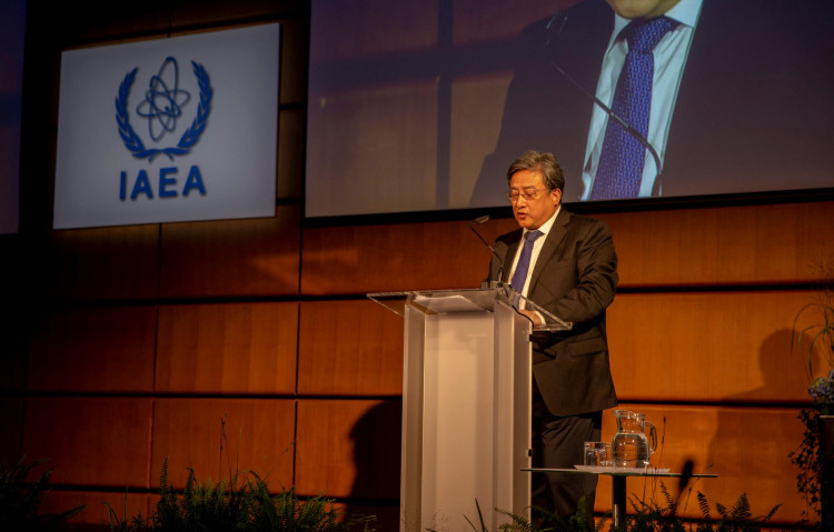 Jianfeng Yu from the China National Nuclear Corporation