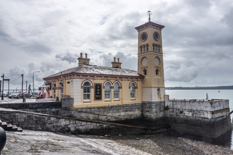  Holmes arrival in Hong Kong became a 'newsworthy event.'