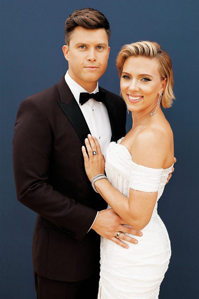 Colin Jost and Scarlett Johansson 